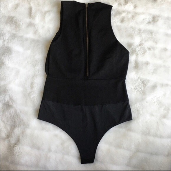 MICHELLE Mason‎ Bodysuit - Picture 9 of 14